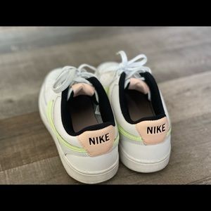 Nike Court Vision Low Color White / Lime Green / Pink Size 9.5